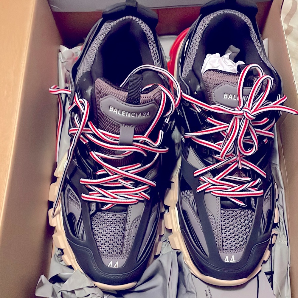 Balenciaga track runner